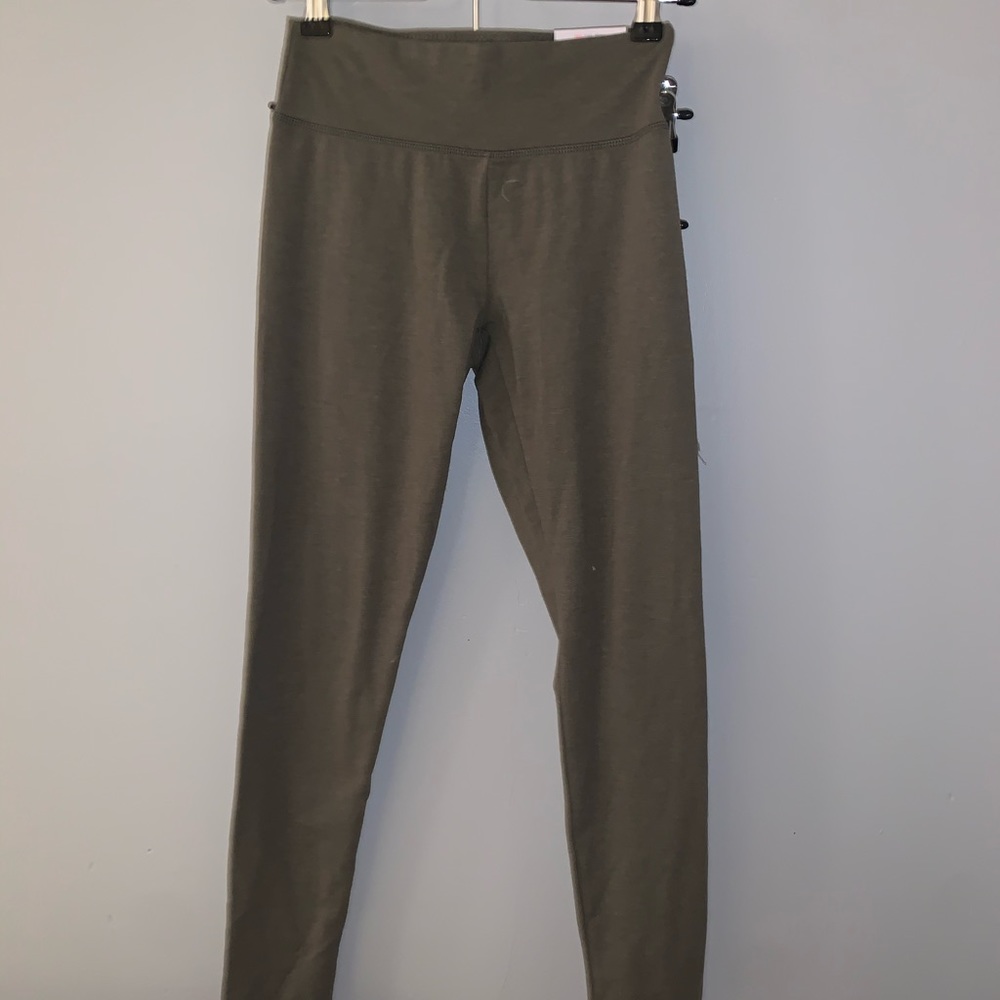 Aerie soft army green leggings